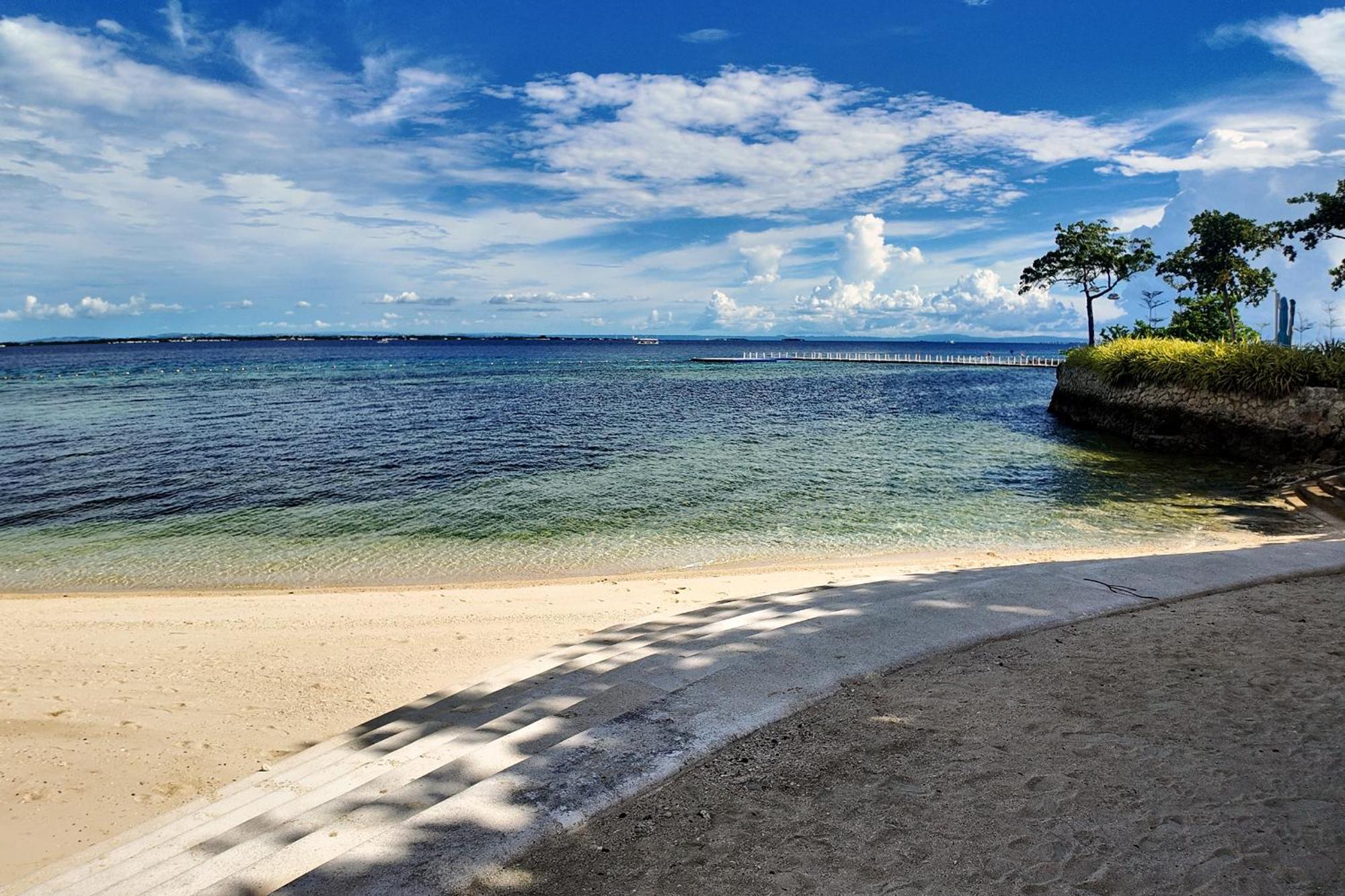 Dominiks Quite And Elegant Studio Ocean View Pool At Tambuli Resort High Floor Lapu-Lapu City Exterior photo